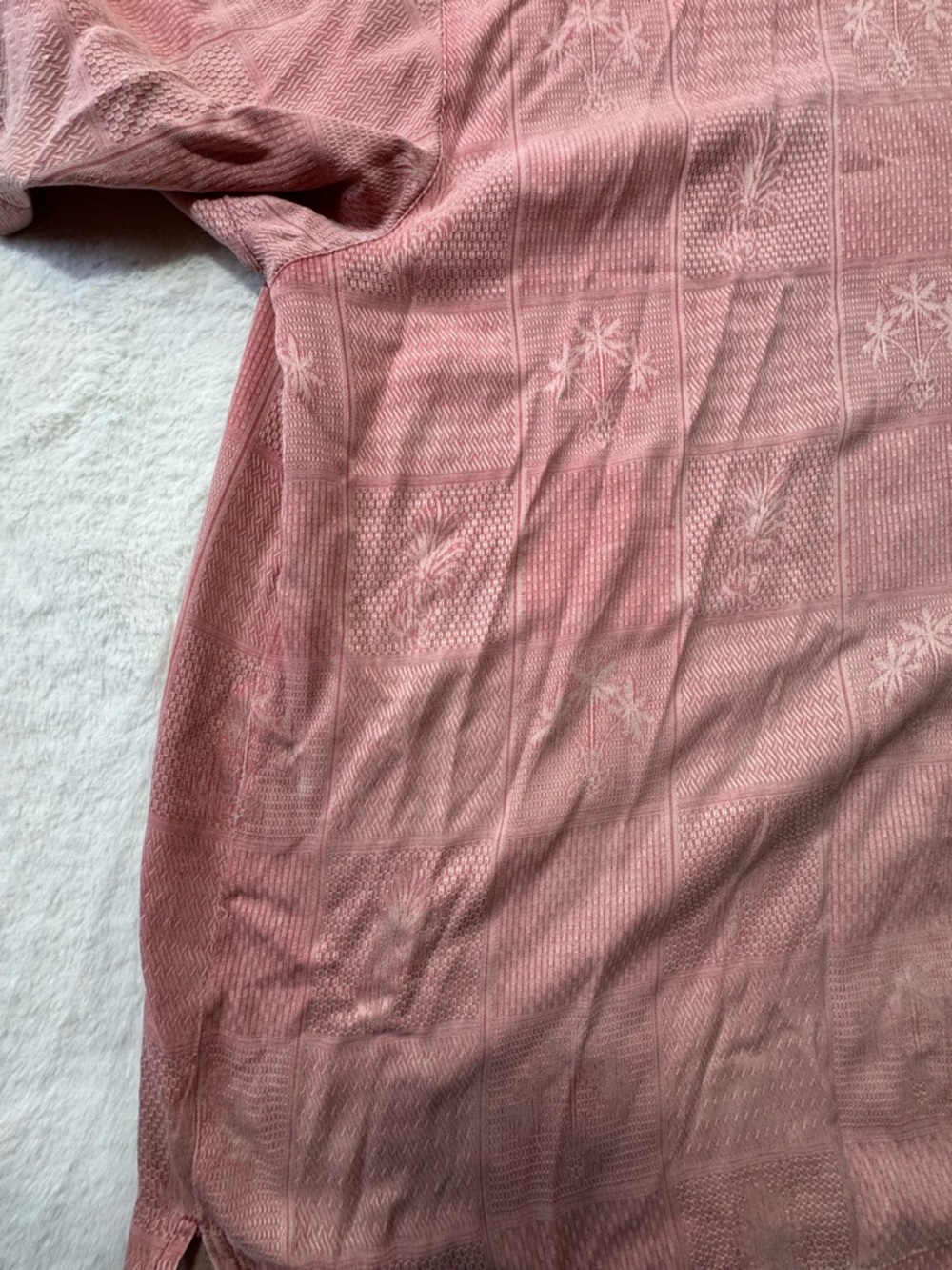 Tommy Bahama Silk Shirt Mens 2XL Pink Palm Tree Pineapple Button Up Tropical - Picture 2 of 13